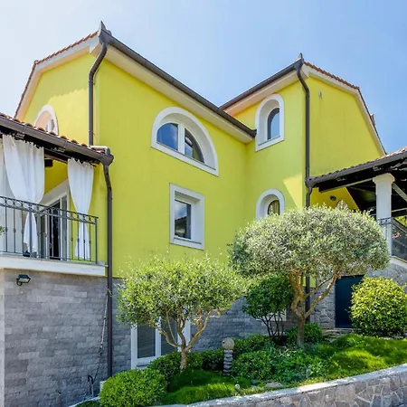 Ferienhaus Lovely In Opatija Volosko