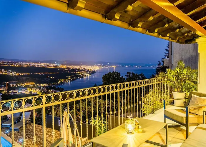 4 Bedroom Beautiful In Opatija