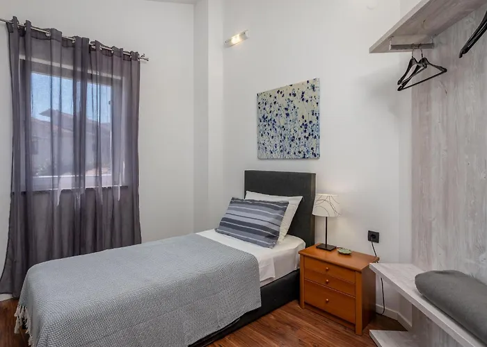 4 Bedroom Beautiful In Opatija Volosko